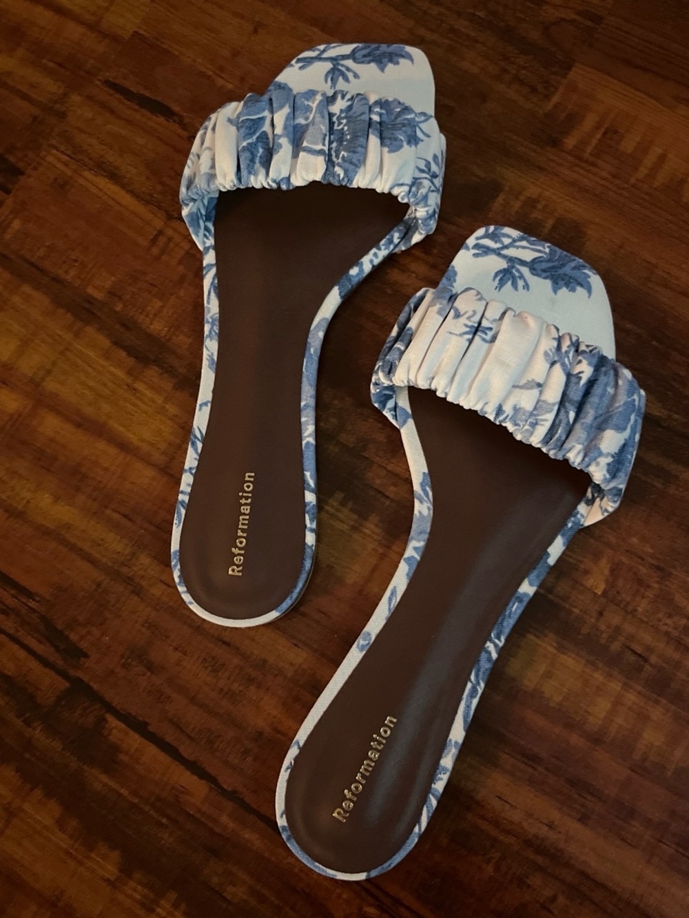 Reformation Marcella Ruched Slides